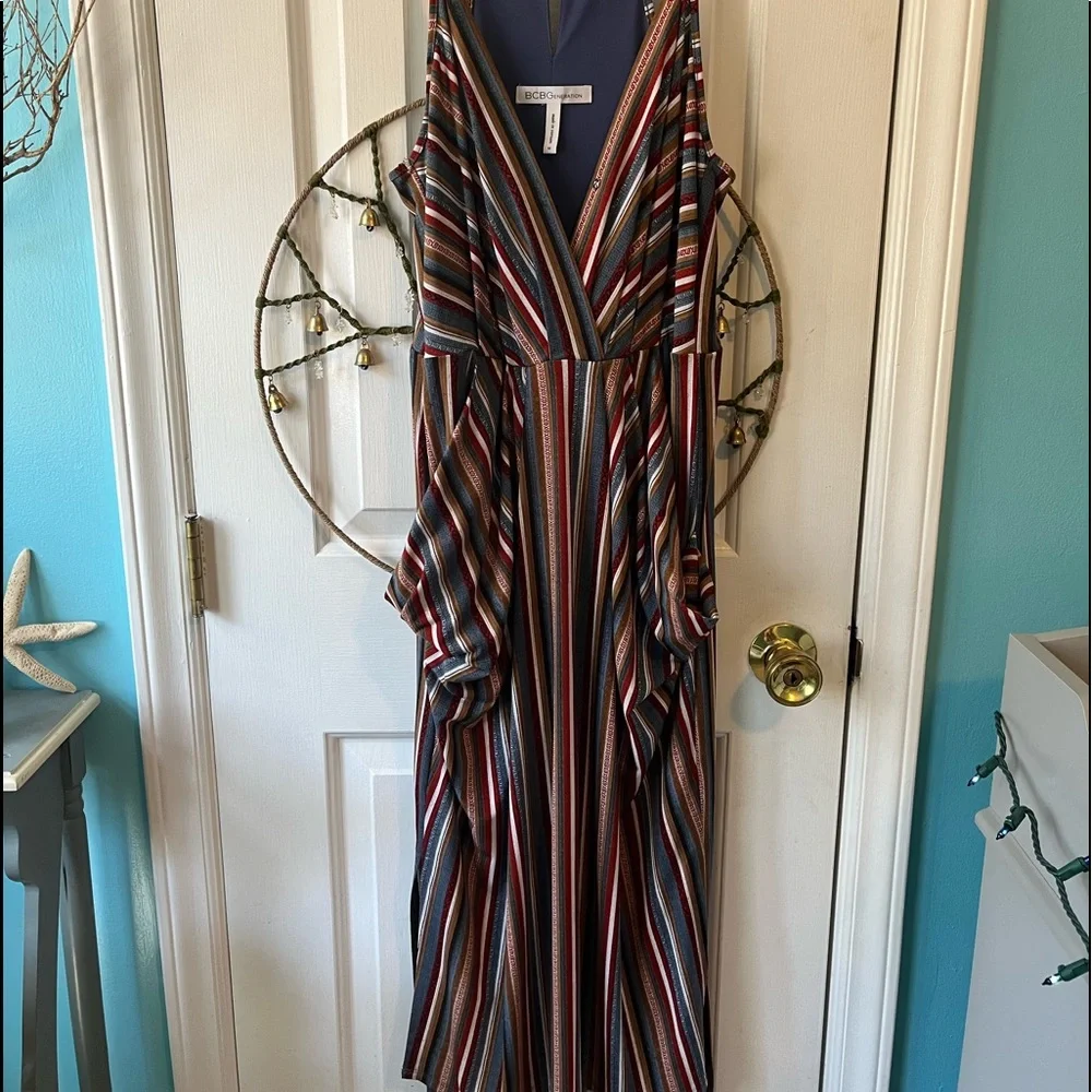 BCBGeneration dress - Picture 2 of 6
